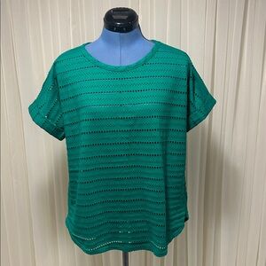 Kim & Cami Emerald Eyelet Short Sleeve Top
